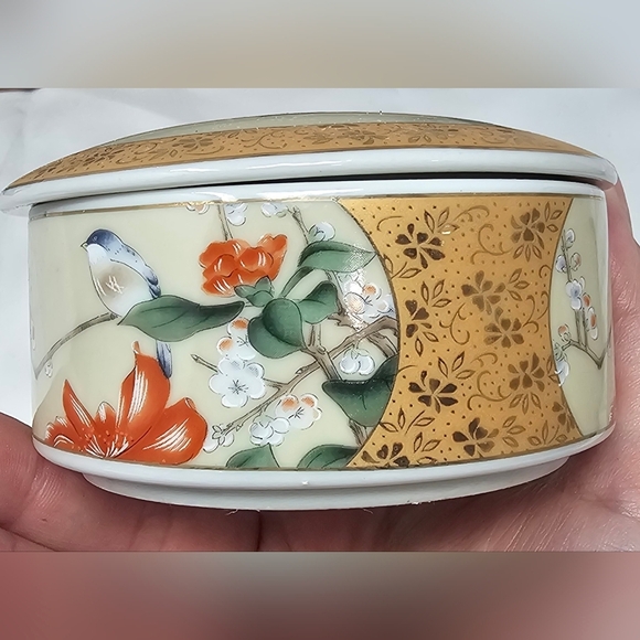 Vintage Porcelain Trinket Jewelry Box with Birds & Flowers Gold 3.5” Japan - Picture 3 of 15